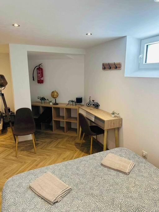 Caveau Rhinau Экстерьер фото